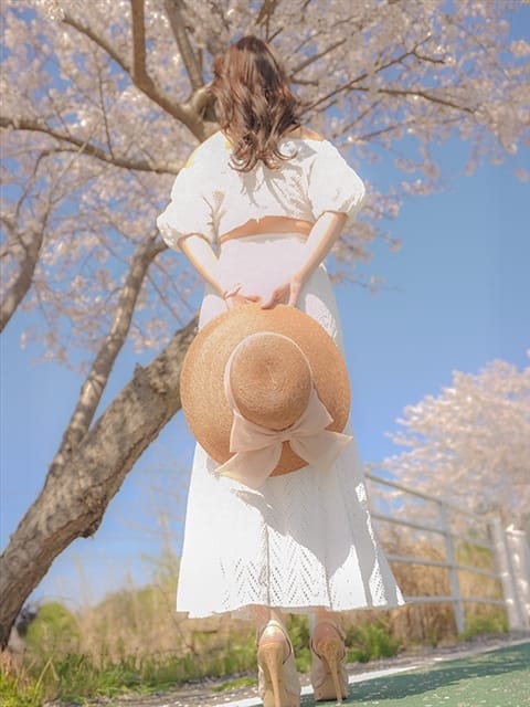 りりか 土浦人妻花壇（モアグループ） (土浦発)