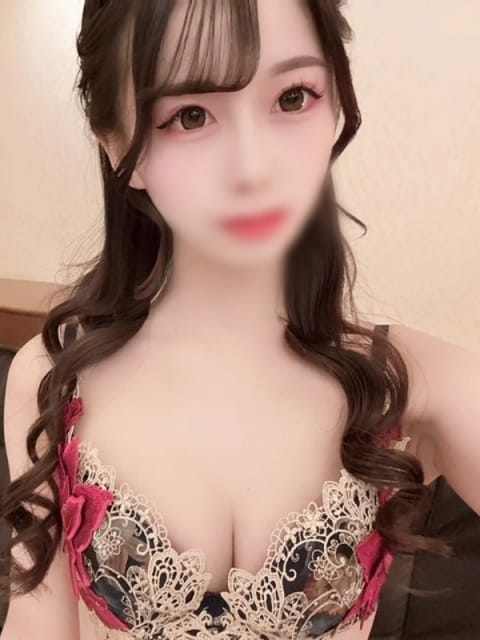 花実ここな 奴隷志願!変態調教飼育クラブ梅田店 (梅田発)