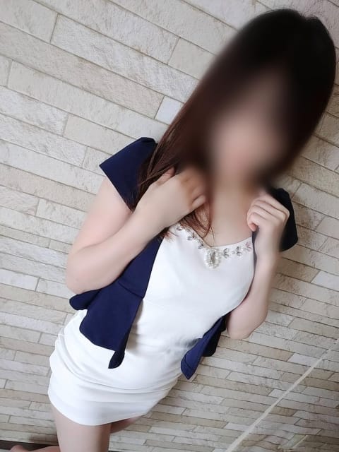 涼（りょう） Macherie (上田発)