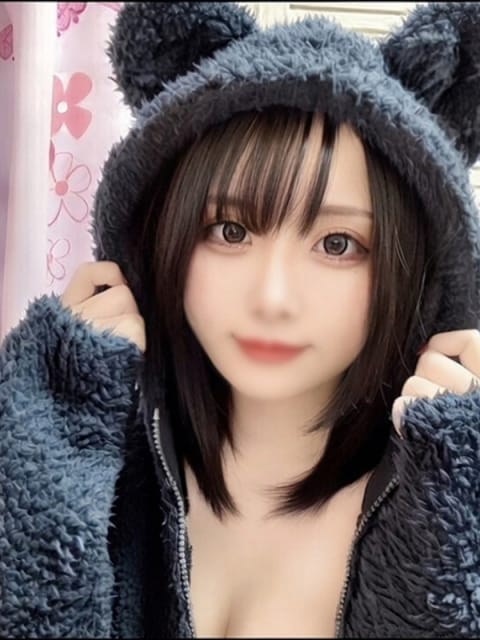 H谷口はな ウルトラホワイト(ｳﾙﾄﾗｸﾞﾙｰﾌﾟ) (五反田発)