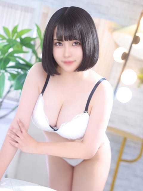 H谷口はな ウルトラホワイト(ｳﾙﾄﾗｸﾞﾙｰﾌﾟ) (五反田発)