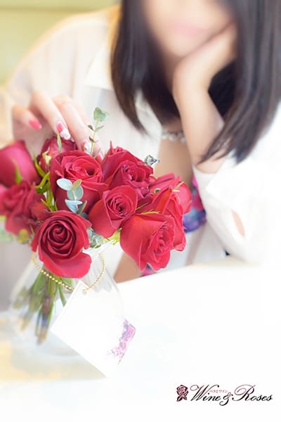 椿 バラとワイン (横手発)