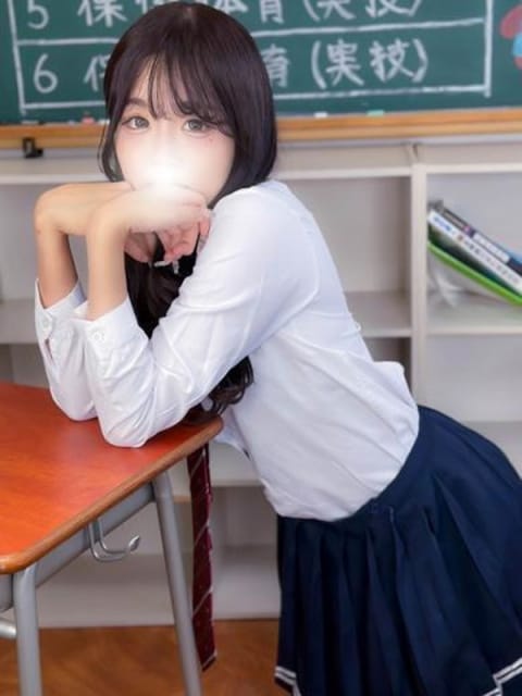 ひな 舐めたくてグループ～それいけヤリスギ学園～横浜校 (新横浜発)