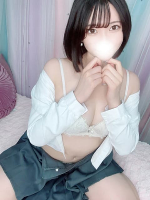 まみ 舐めたくてグループ～それいけヤリスギ学園～横浜校 (新横浜発)