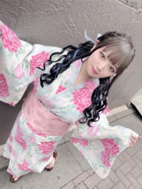 ほたる とある風俗店♡やりすぎさーくる新宿大久保店♡で色んな無料オプションしてみました (新宿発)