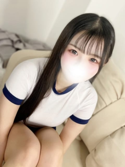 りお とある風俗店♡やりすぎさーくる新宿大久保店♡で色んな無料オプションしてみました (新宿発)