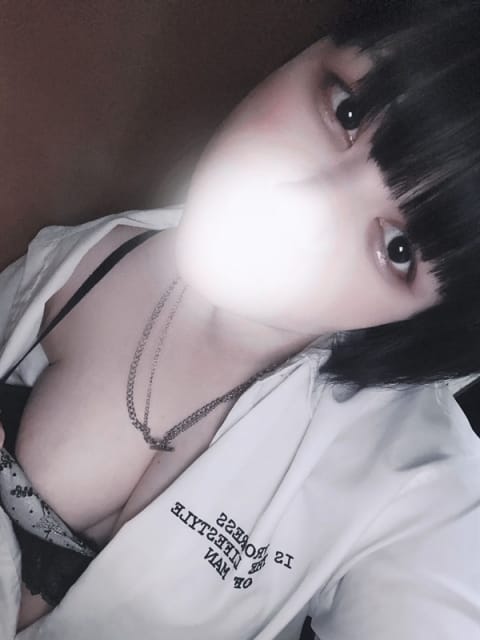 さそり とある風俗店♡やりすぎさーくる新宿大久保店♡で色んな無料オプションしてみました (新宿発)