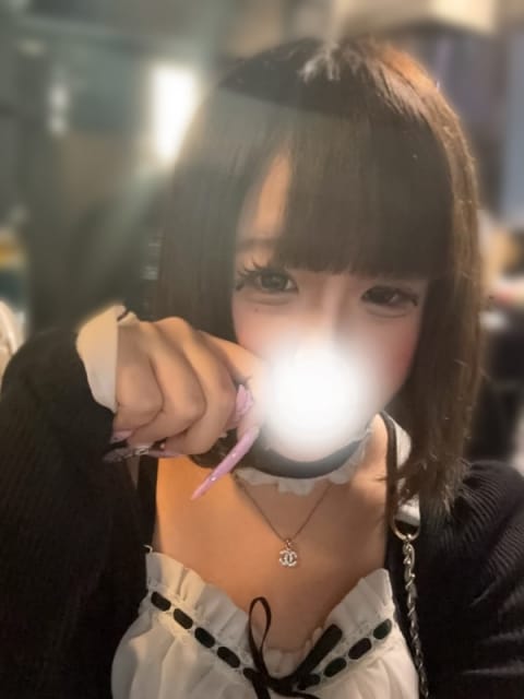 もこ とある風俗店♡やりすぎさーくる新宿大久保店♡で色んな無料オプションしてみました (新宿発)