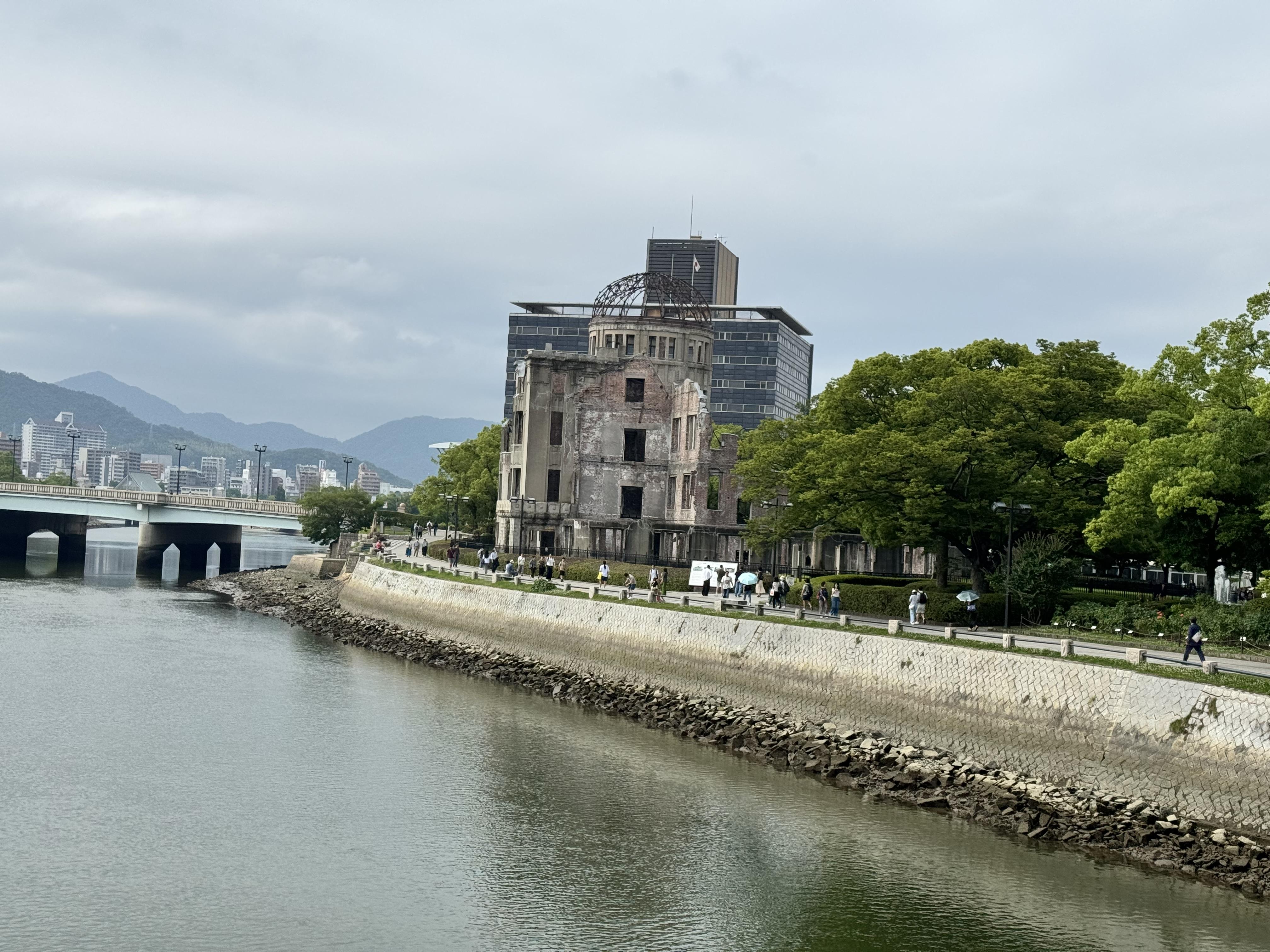 初の広島
