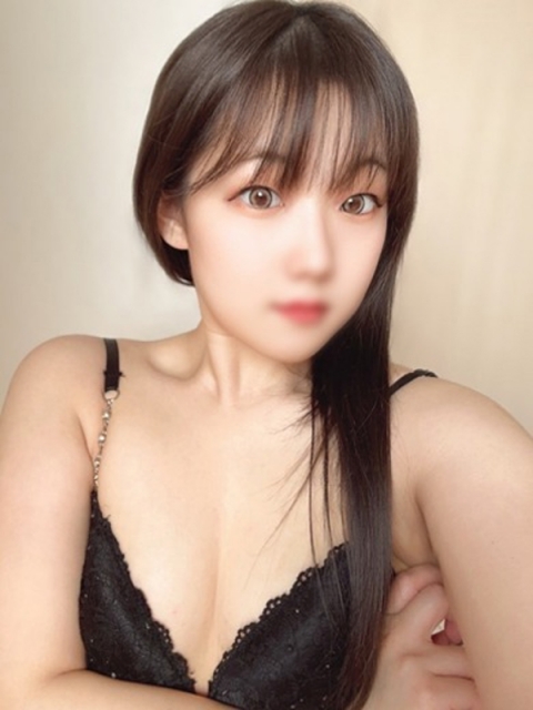 なこ☆人気爆発確定!最高級美女