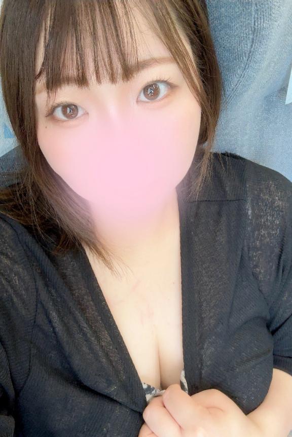 今日出勤だよ〜ん<img class="emojione" alt="😚" title=":kissing_closed_eyes:" src="https://fuzoku.jp/assets/img/emojione/1f61a.png"/>