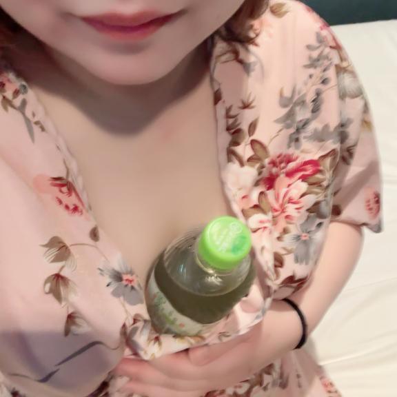 お礼<img class="emojione" alt="🙌" title=":raised_hands:" src="https://fuzoku.jp/assets/img/emojione/1f64c.png"/>