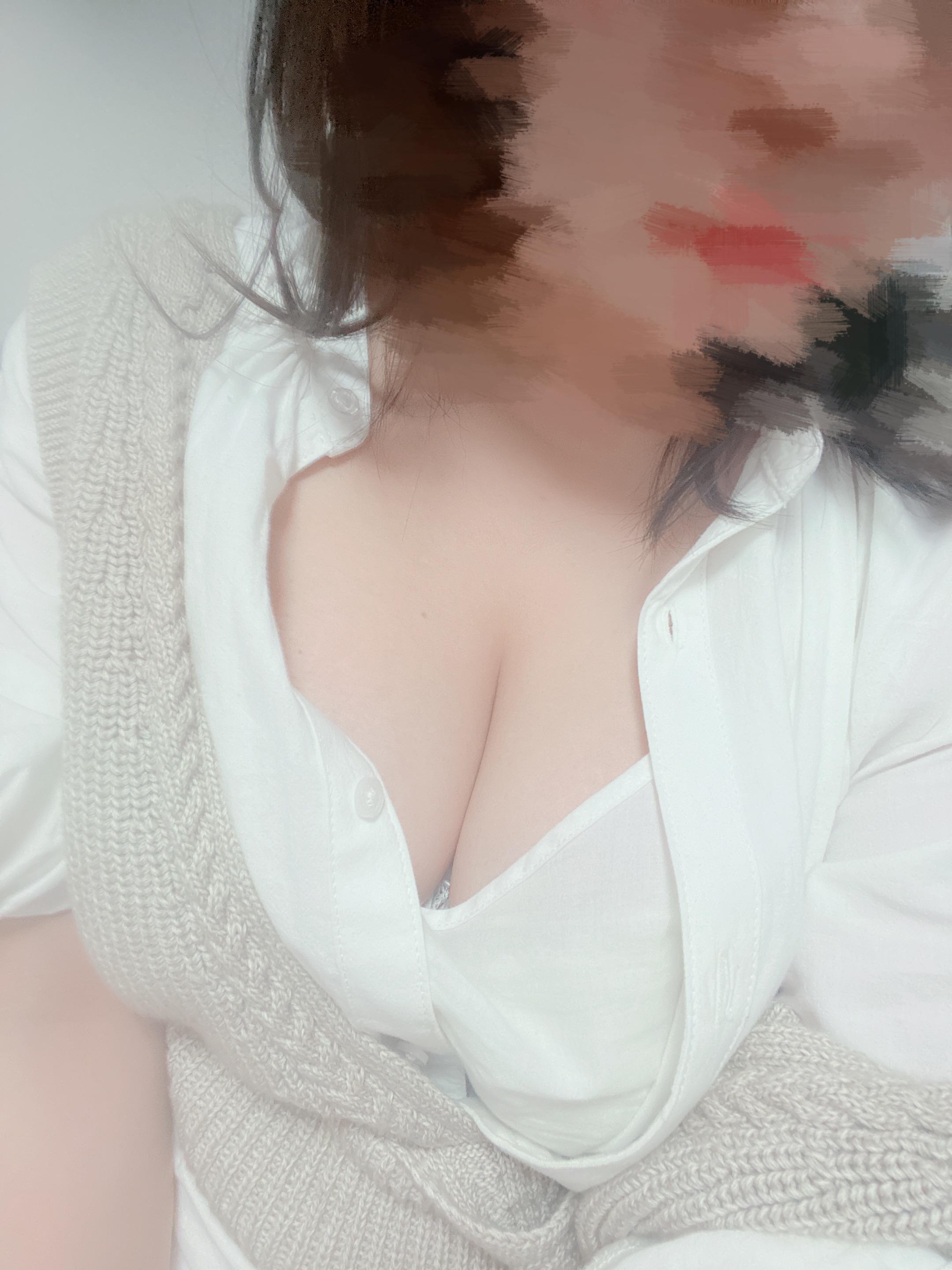 おはようございます<img class="emojione" alt="☀️" title=":sunny:" src="https://fuzoku.jp/assets/img/emojione/2600.png"/>