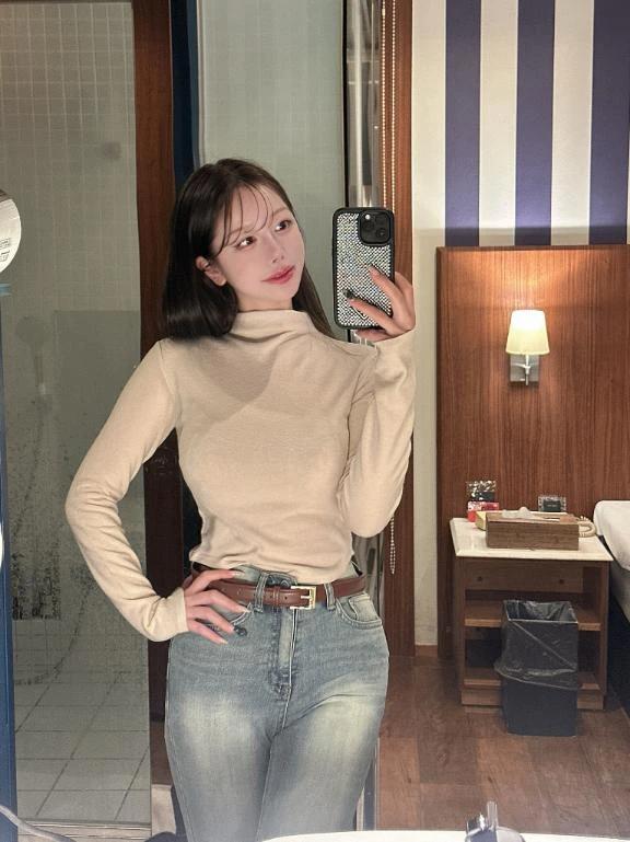 昨日の出勤服<img class="emojione" alt="😙" title=":kissing_smiling_eyes:" src="https://fuzoku.jp/assets/img/emojione/1f619.png"/><img class="emojione" alt="🍌" title=":banana:" src="https://fuzoku.jp/assets/img/emojione/1f34c.png"/>