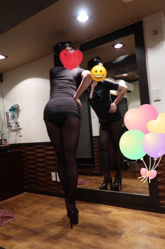 出勤しました♡  ̖́-