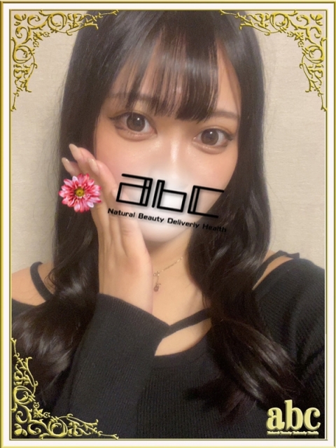 新人かりな