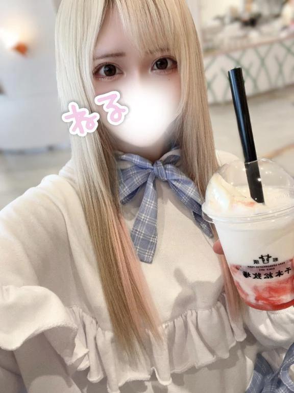 <img class="emojione" alt="🎀" title=":ribbon:" src="https://fuzoku.jp/assets/img/emojione/1f380.png"/> 残りあと3日 <img class="emojione" alt="🎀" title=":ribbon:" src="https://fuzoku.jp/assets/img/emojione/1f380.png"/>