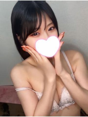 8月のシフト出ました<img class="emojione" alt="💘" title=":cupid:" src="https://fuzoku.jp/assets/img/emojione/1f498.png"/>