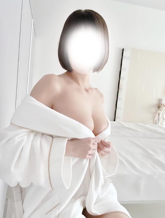 なんでもない日<img class="emojione" alt="🏠" title=":house:" src="https://fuzoku.jp/assets/img/emojione/1f3e0.png"/>