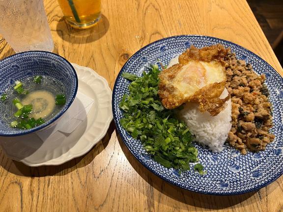 ランチ<img class="emojione" alt="🍴" title=":fork_and_knife:" src="https://fuzoku.jp/assets/img/emojione/1f374.png"/>