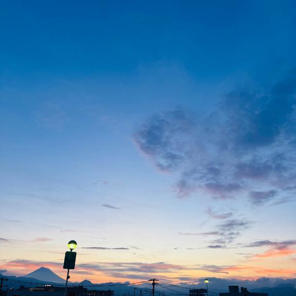 おやすみ<img class="emojione" alt="😘" title=":kissing_heart:" src="https://fuzoku.jp/assets/img/emojione/1f618.png"/>