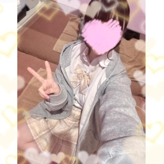 登校してました<img class="emojione" alt="👼🏻" title=":angel_tone1:" src="https://fuzoku.jp/assets/img/emojione/1f47c-1f3fb.png"/>