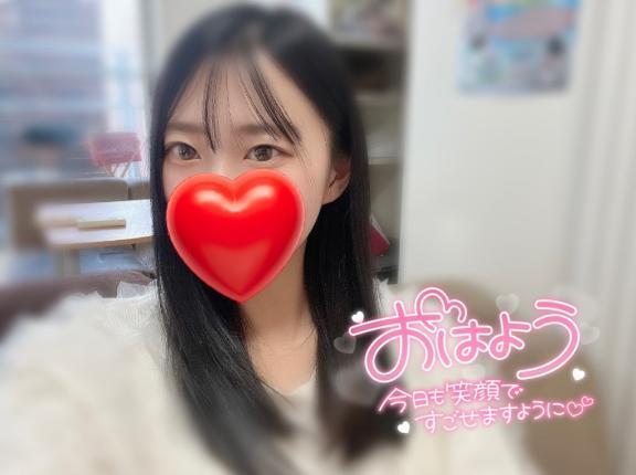 空き<img class="emojione" alt="🈳" title=":u7a7a:" src="https://fuzoku.jp/assets/img/emojione/1f233.png"/>12時30分〜17時30分
