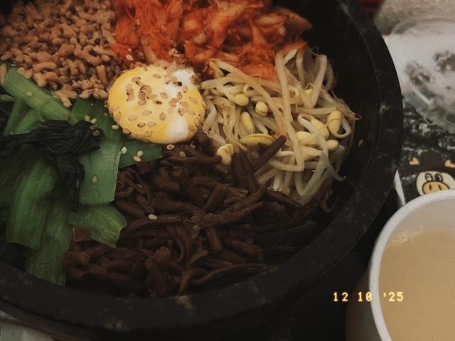 お昼<img class="emojione" alt="🕛" title=":clock12:" src="https://fuzoku.jp/assets/img/emojione/1f55b.png"/>