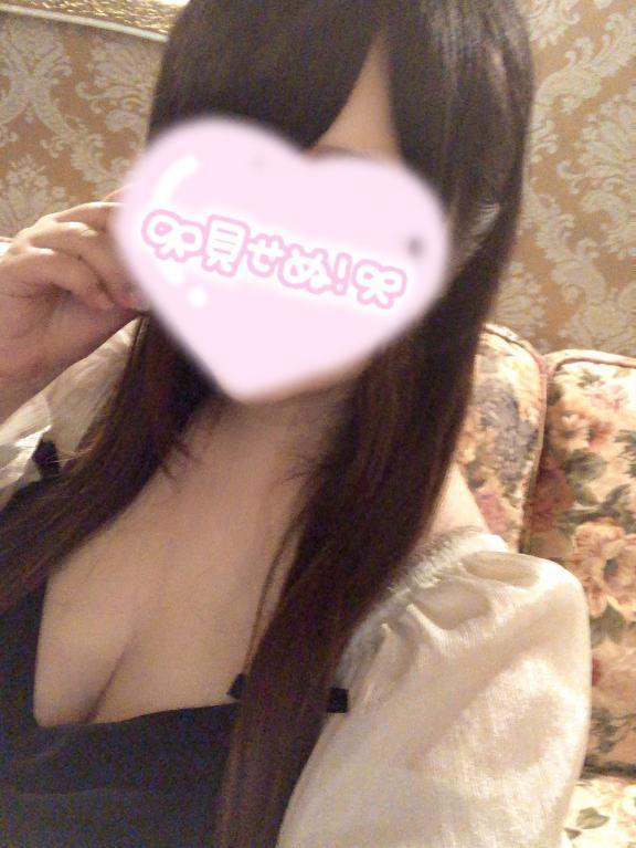 気づいた？<img class="emojione" alt="🤫" title=":shushing_face:" src="https://fuzoku.jp/assets/img/emojione/1f92b.png"/><img class="emojione" alt="💓" title=":heartbeat:" src="https://fuzoku.jp/assets/img/emojione/1f493.png"/><img class="emojione" alt="💭" title=":thought_balloon:" src="https://fuzoku.jp/assets/img/emojione/1f4ad.png"/>