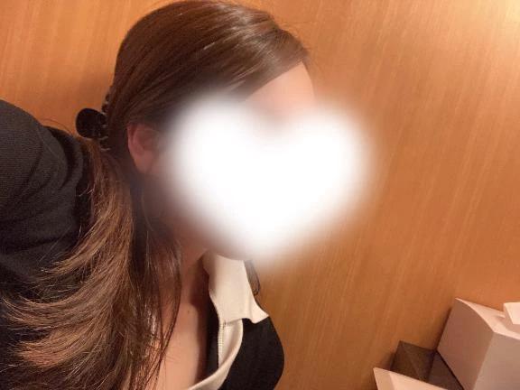 おはよ<img class="emojione" alt="💕" title=":two_hearts:" src="https://fuzoku.jp/assets/img/emojione/1f495.png"/>