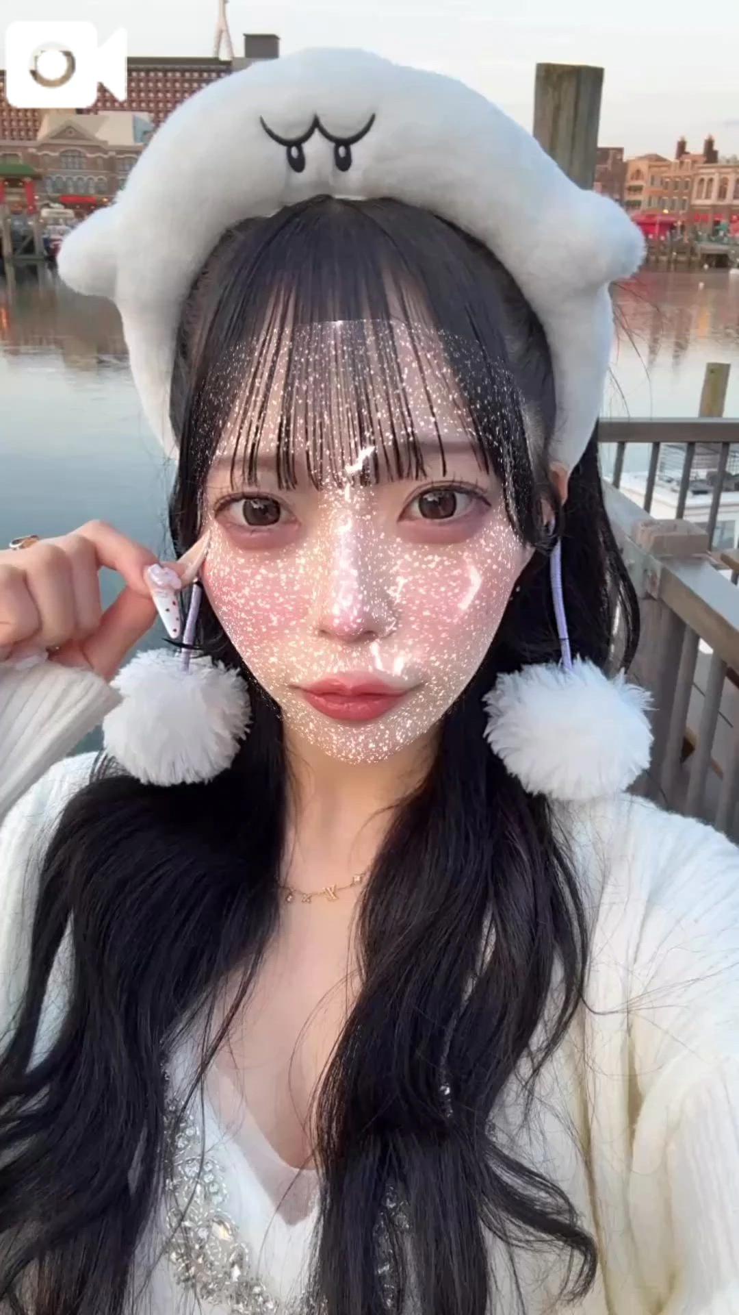 <img class="emojione" alt="🌎" title=":earth_americas:" src="https://fuzoku.jp/assets/img/emojione/1f30e.png"/>🤍