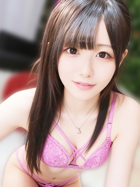繭森えみな