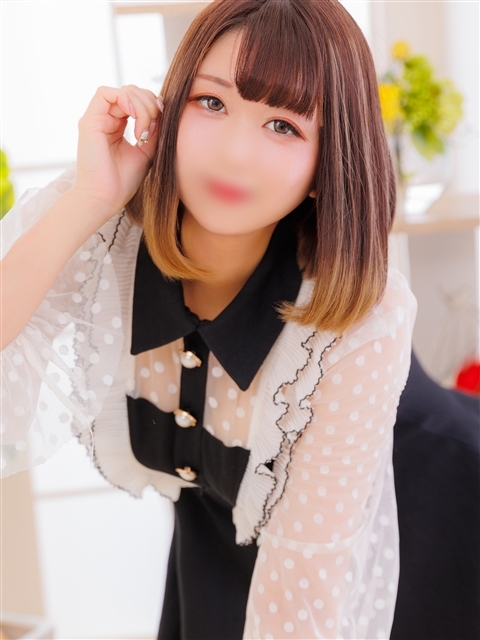 椎名(しいな)