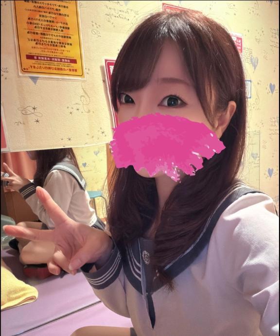 鏡で胡座かいてるのバレる
