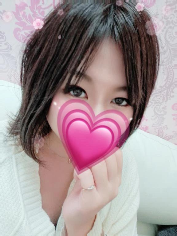 パスタは何が好き？<img class="emojione" alt="🍝" title=":spaghetti:" src="https://fuzoku.jp/assets/img/emojione/1f35d.png"/><img class="emojione" alt="❤️" title=":heart:" src="https://fuzoku.jp/assets/img/emojione/2764.png"/>