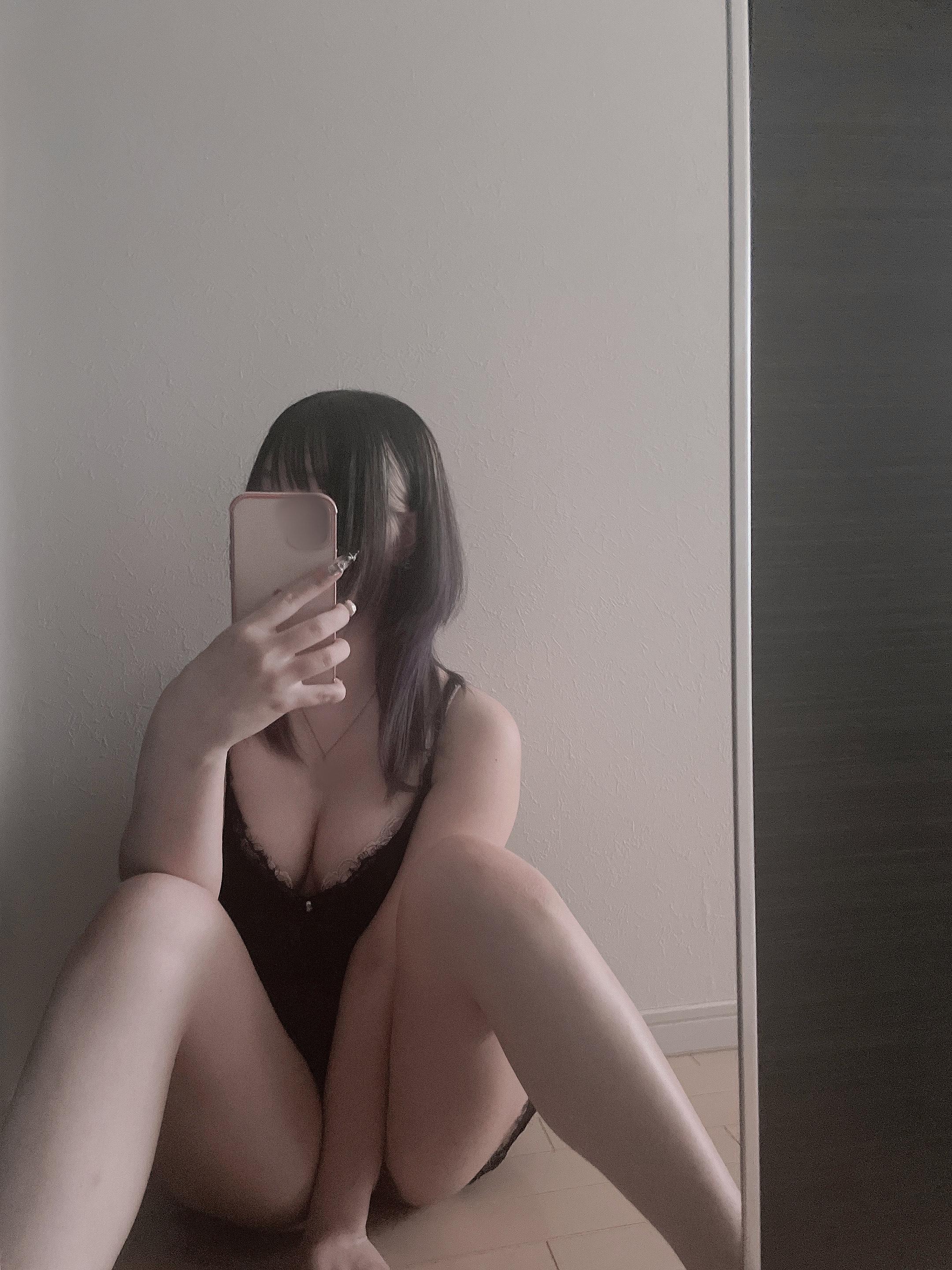 奥か手前か