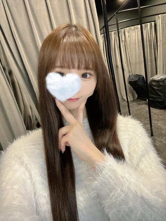 幸せ<img class="emojione" alt="🍒" title=":cherries:" src="https://fuzoku.jp/assets/img/emojione/1f352.png"/>