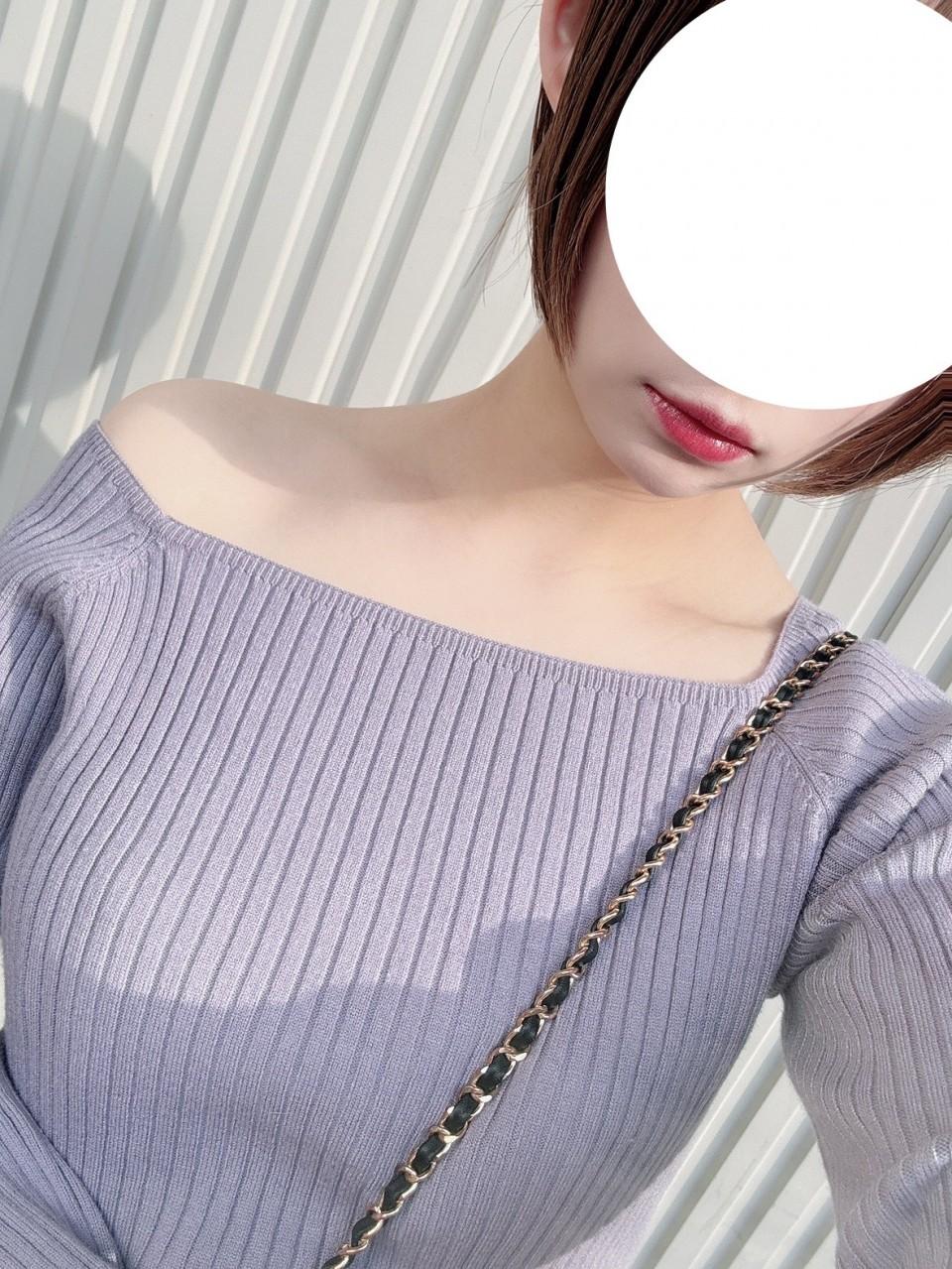 🤍肩出しってえっちじゃない？🤍