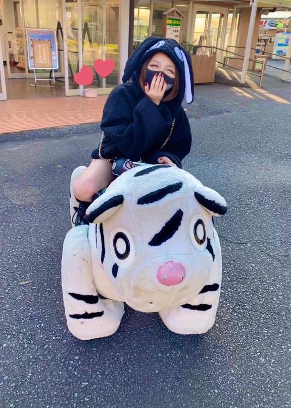 あっ...