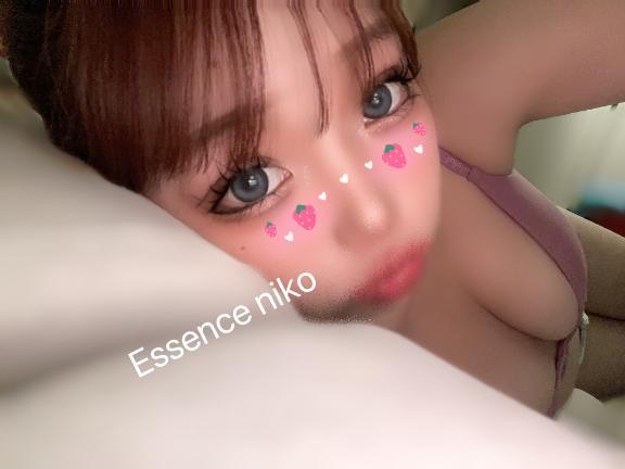 明日〜𓈒 ❤︎︎ ࣪ ˖