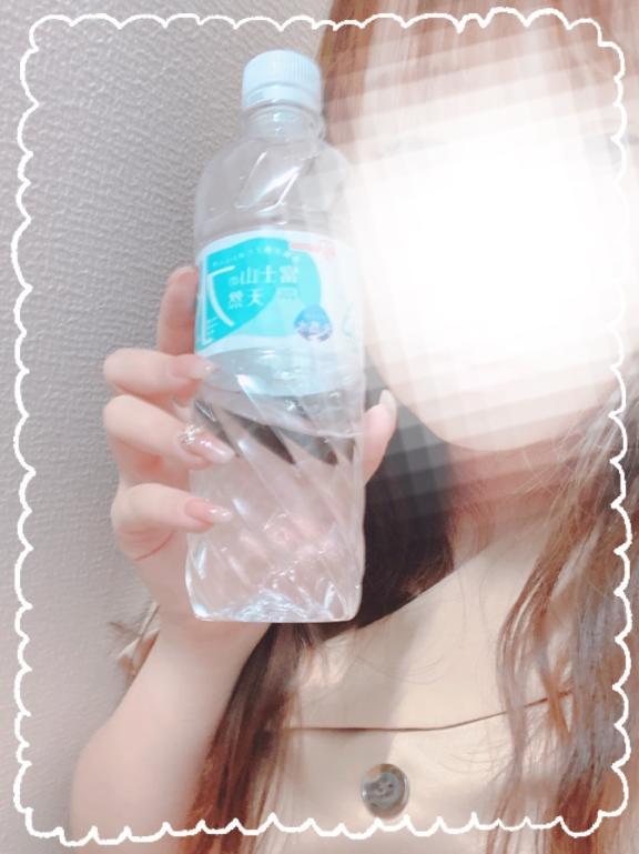 出勤です<img class="emojione" alt="🙇" title=":person_bowing:" src="https://fuzoku.jp/assets/img/emojione/1f647.png"/>‍<img class="emojione" alt="♀️" title=":female_sign:" src="https://fuzoku.jp/assets/img/emojione/2640.png"/>