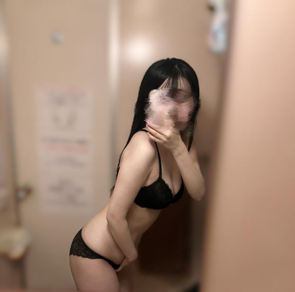 ふわふわ気分で退勤しました<img class="emojione" alt="💭" title=":thought_balloon:" src="https://fuzoku.jp/assets/img/emojione/1f4ad.png"/><img class="emojione" alt="💗" title=":heartpulse:" src="https://fuzoku.jp/assets/img/emojione/1f497.png"/>