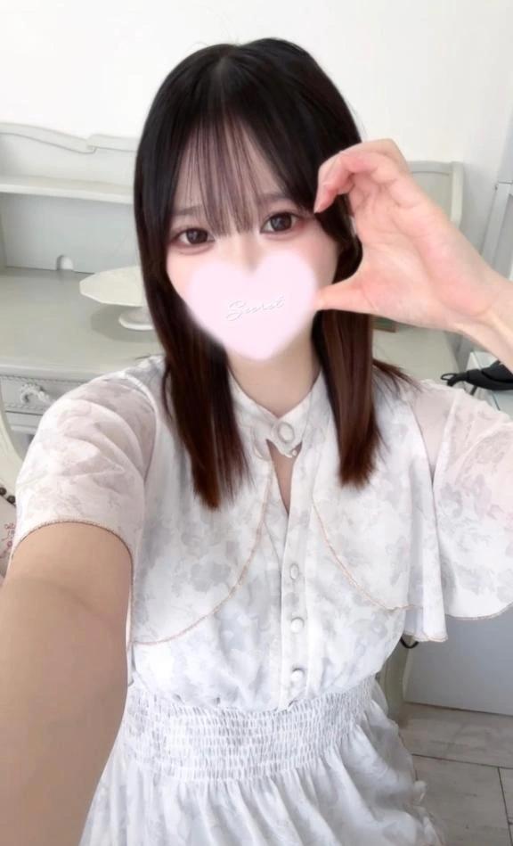 まだまだ🥳<img class="emojione" alt="💖" title=":sparkling_heart:" src="https://fuzoku.jp/assets/img/emojione/1f496.png"/>