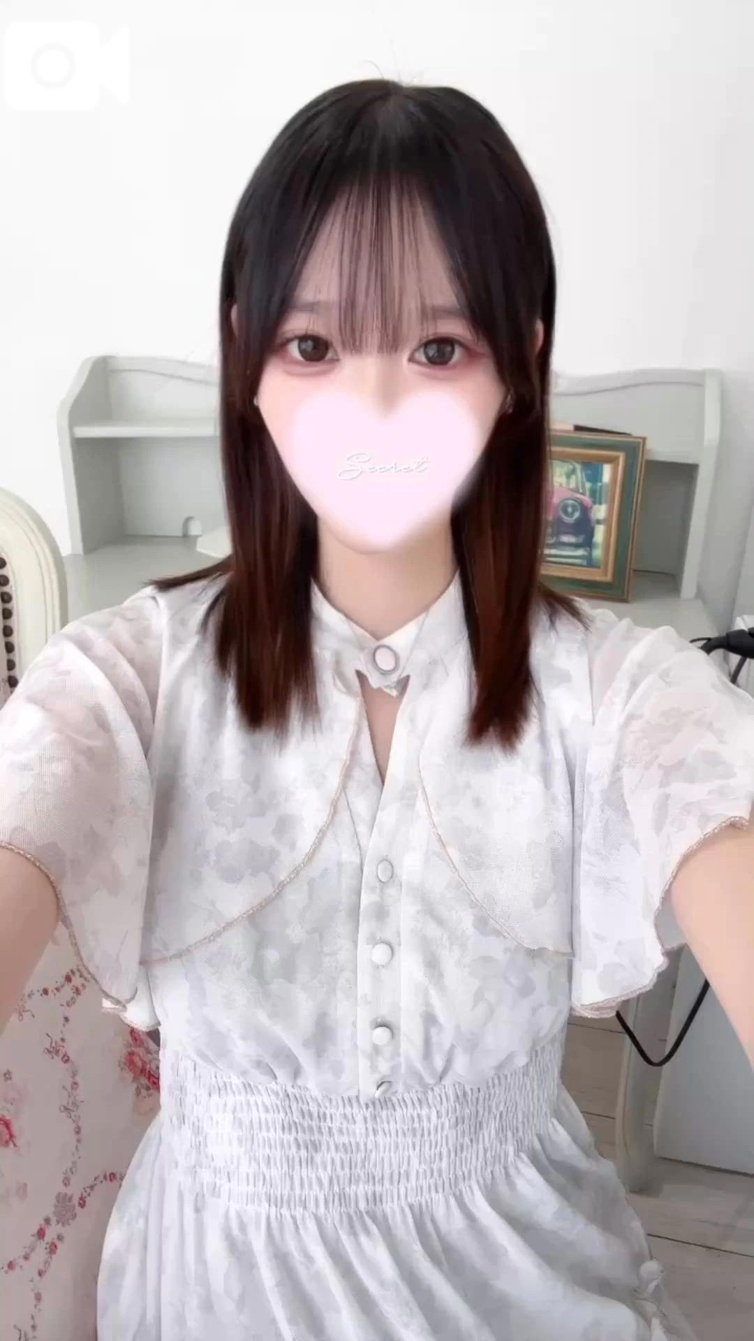 明日出勤<img class="emojione" alt="❕" title=":grey_exclamation:" src="https://fuzoku.jp/assets/img/emojione/2755.png"/>✨️