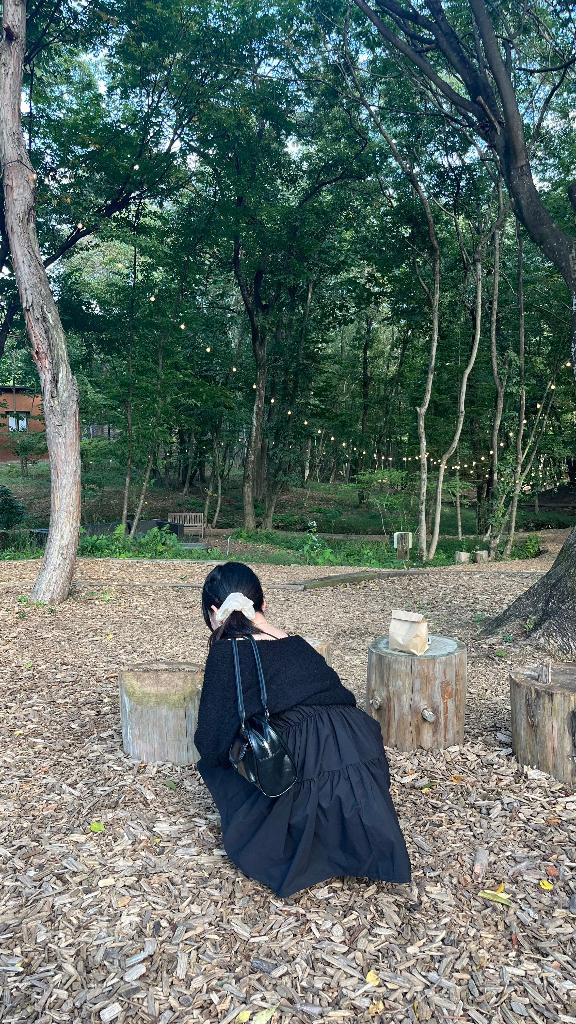 <img class="emojione" alt="🌳" title=":deciduous_tree:" src="https://fuzoku.jp/assets/img/emojione/1f333.png"/>