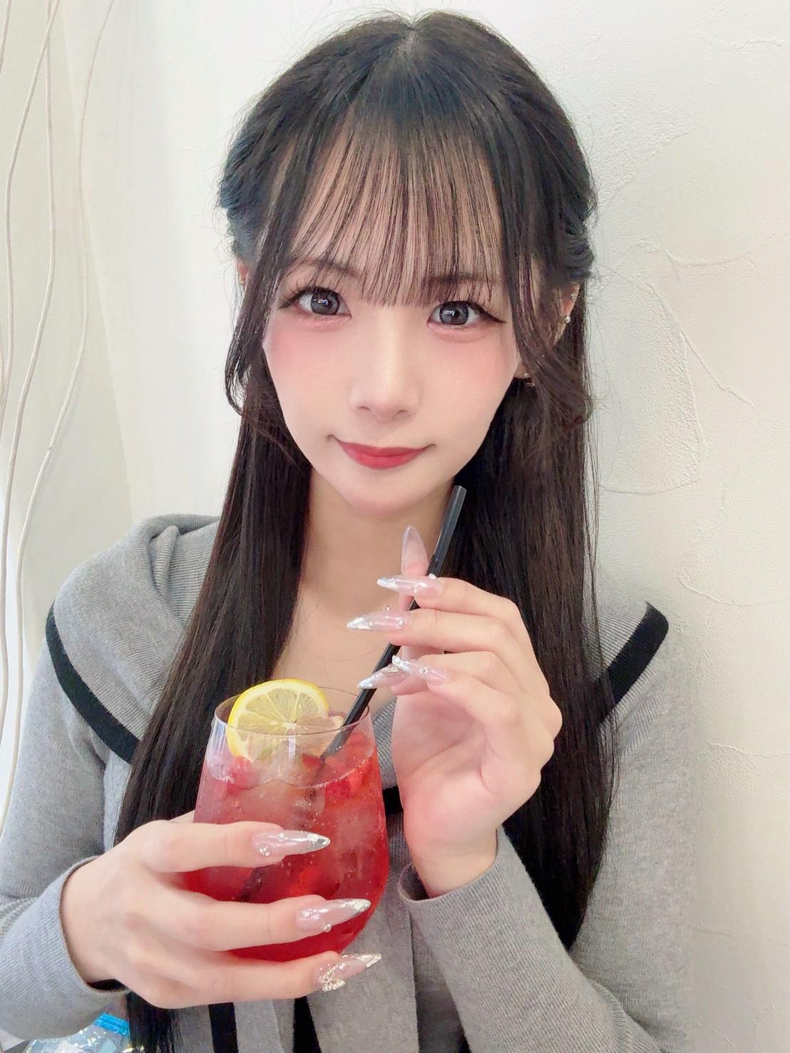 後ろから、、、🍌