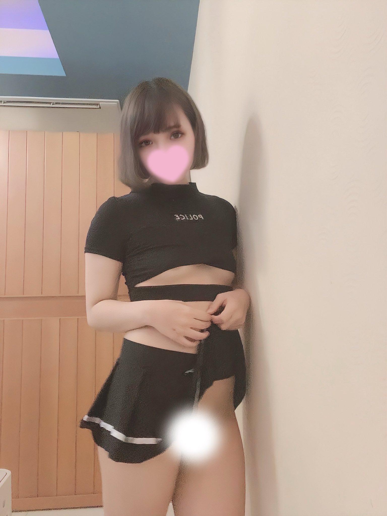 私のワギナの中に住む？