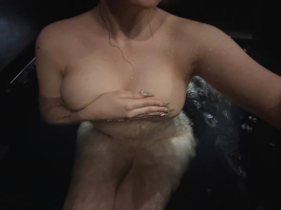 ちら<img class="emojione" alt="💞" title=":revolving_hearts:" src="https://fuzoku.jp/assets/img/emojione/1f49e.png"/>