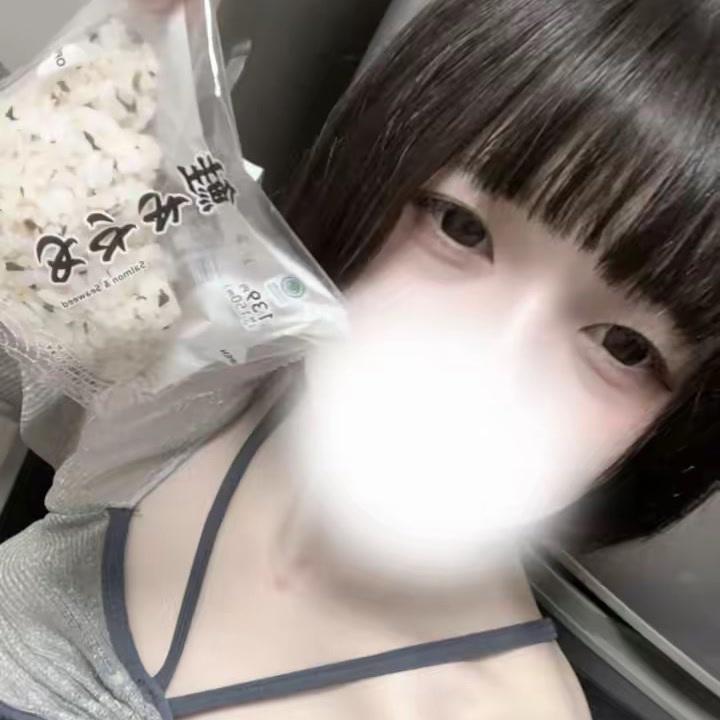 つぶれた<img class="emojione" alt="🍙" title=":rice_ball:" src="https://fuzoku.jp/assets/img/emojione/1f359.png"/><img class="emojione" alt="🆘" title=":sos:" src="https://fuzoku.jp/assets/img/emojione/1f198.png"/>