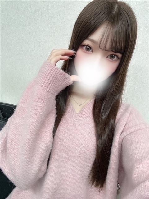 新人まや